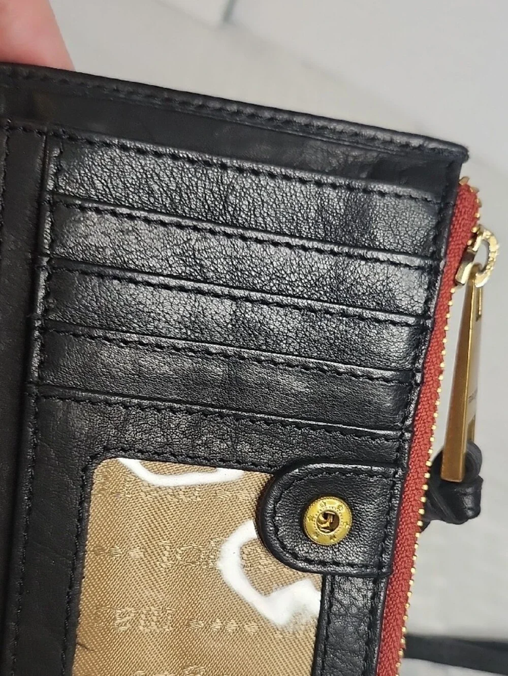 Margot New York Leather Wallet Wristlet‎